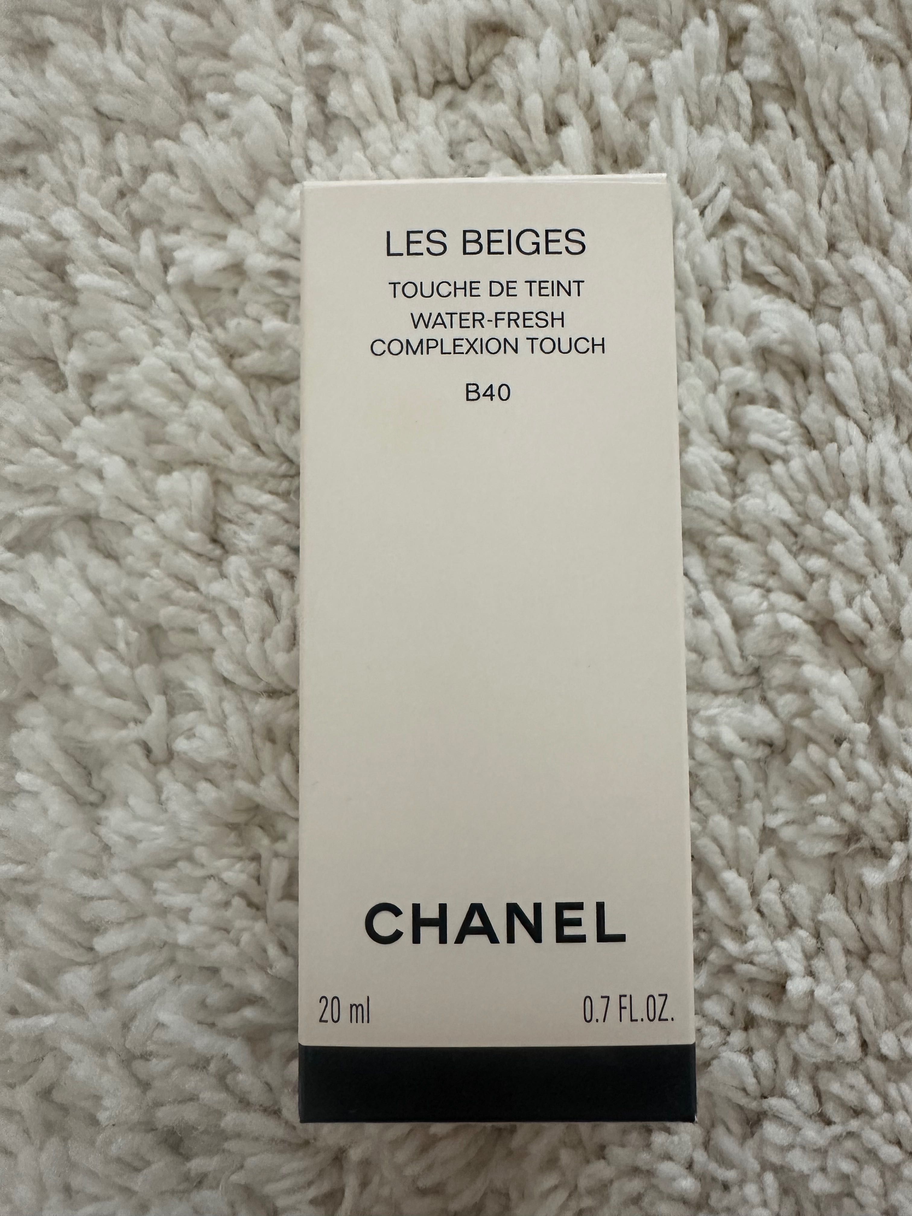 Фон дьо тен Chanel Les Beiges Water-Fresh Complexion Touch B40