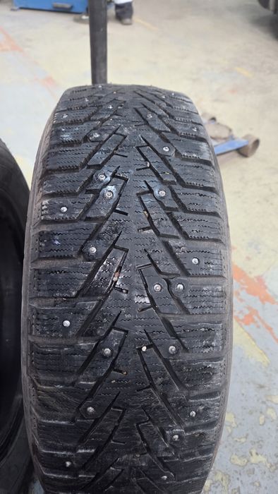 Шины 4 балона два новый из них