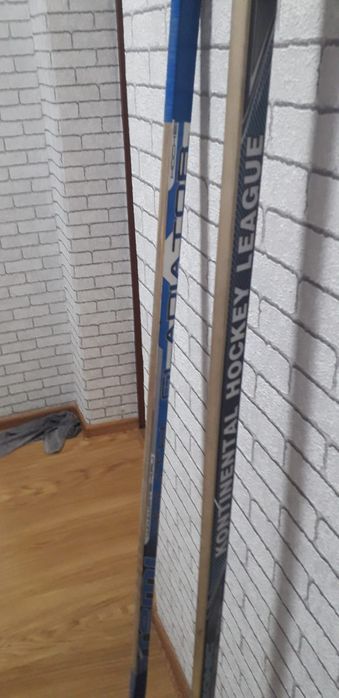 Хоккейные клюшки 2