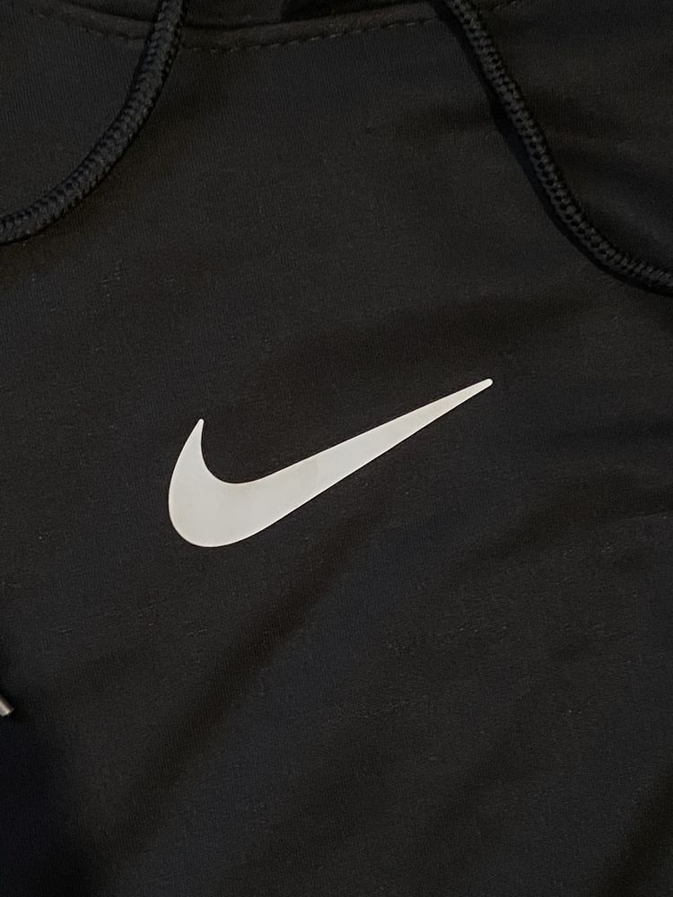 Спортен екип Nike