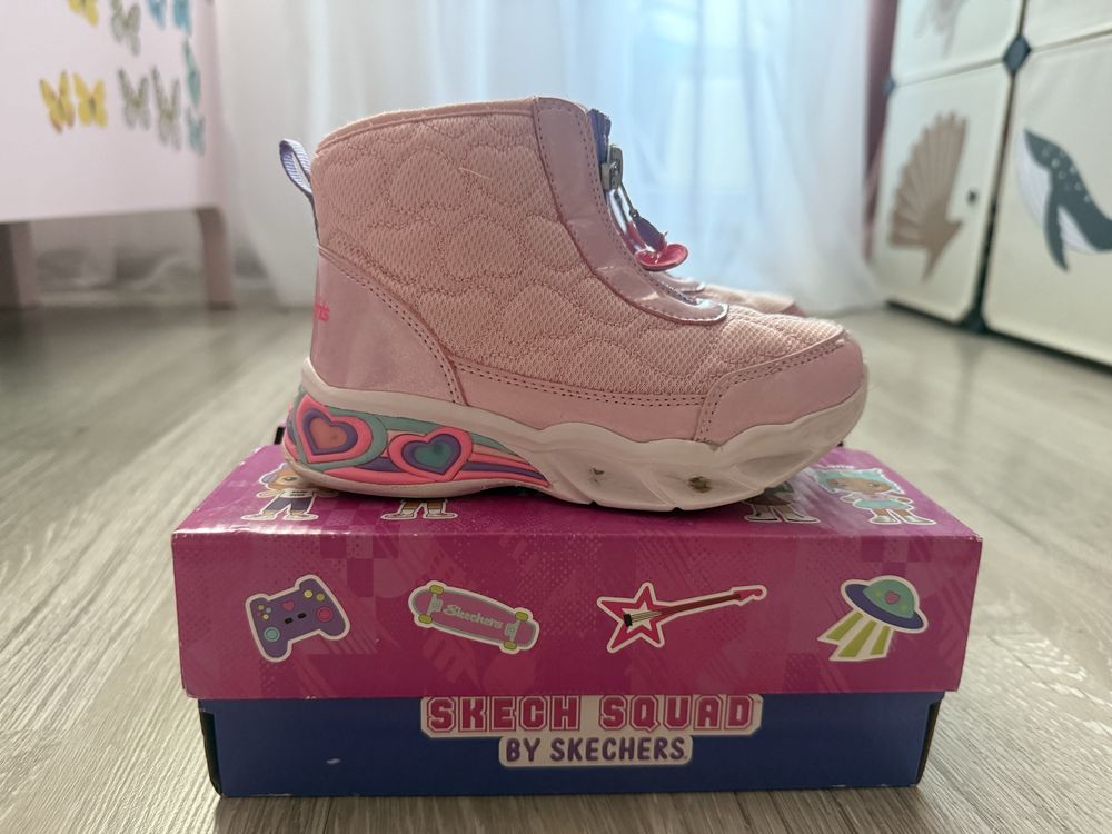 Боти Skechers за момиче /като нови