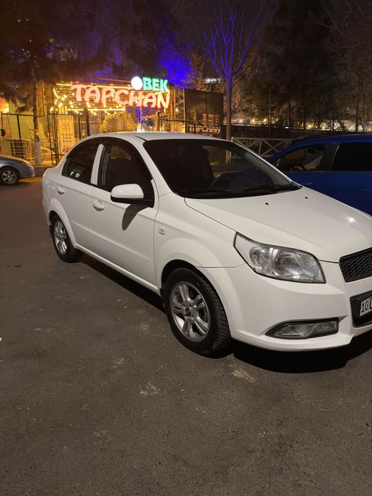 Nexia 3 LTZ, Avtomat. 2019 yil. Metan 4€.