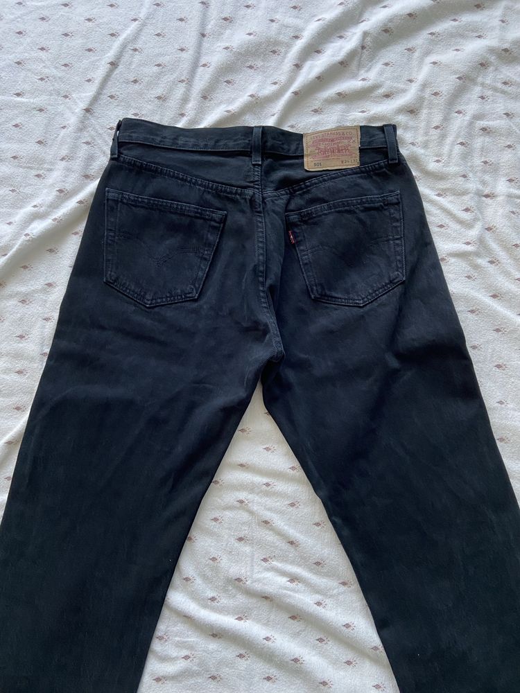 Панталони и дънки Dickies, Levi’s, Jordan, Obey