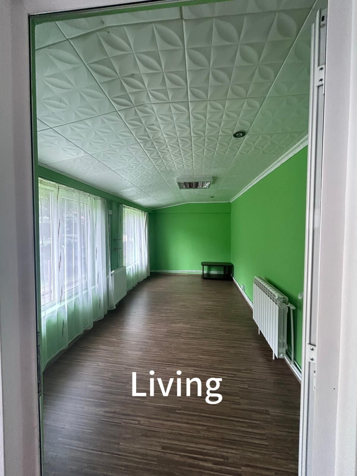 Cabană de vânzare
