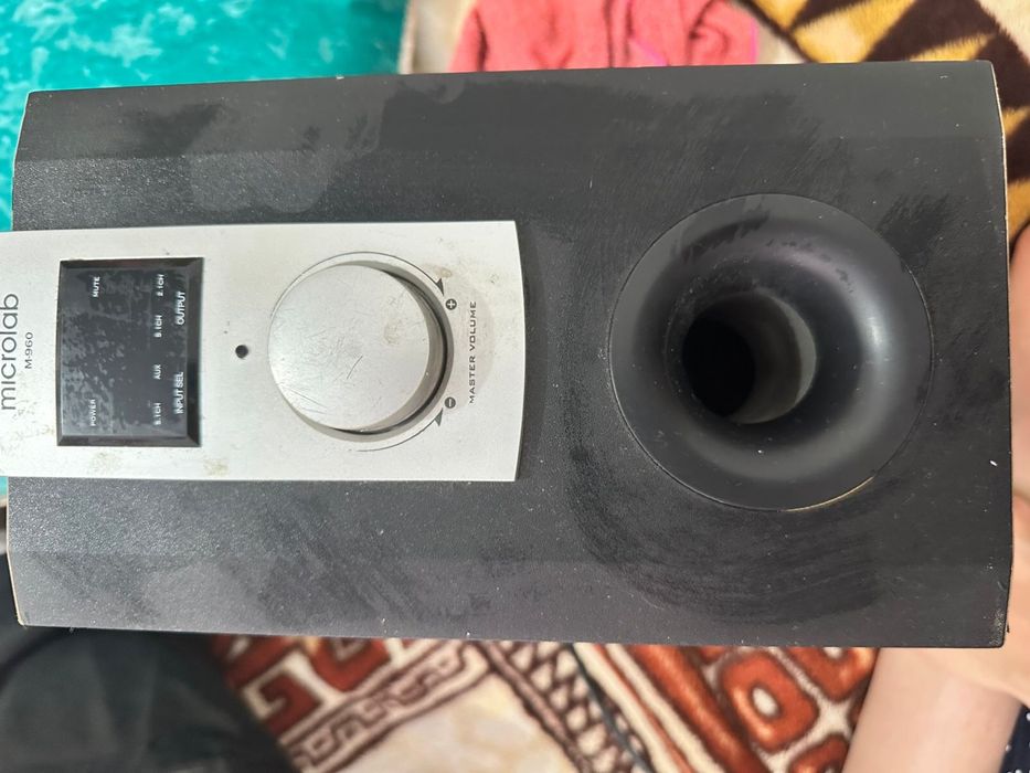 Колонка Microlab
