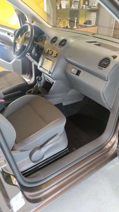 Wolkswagen Caddy 2012