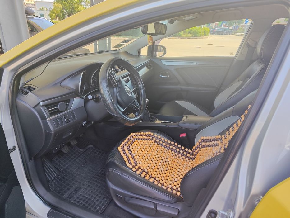 Тойота Авенсис 1.8 147кс. газ -бензин на 185000 км 07.2016г работещо т