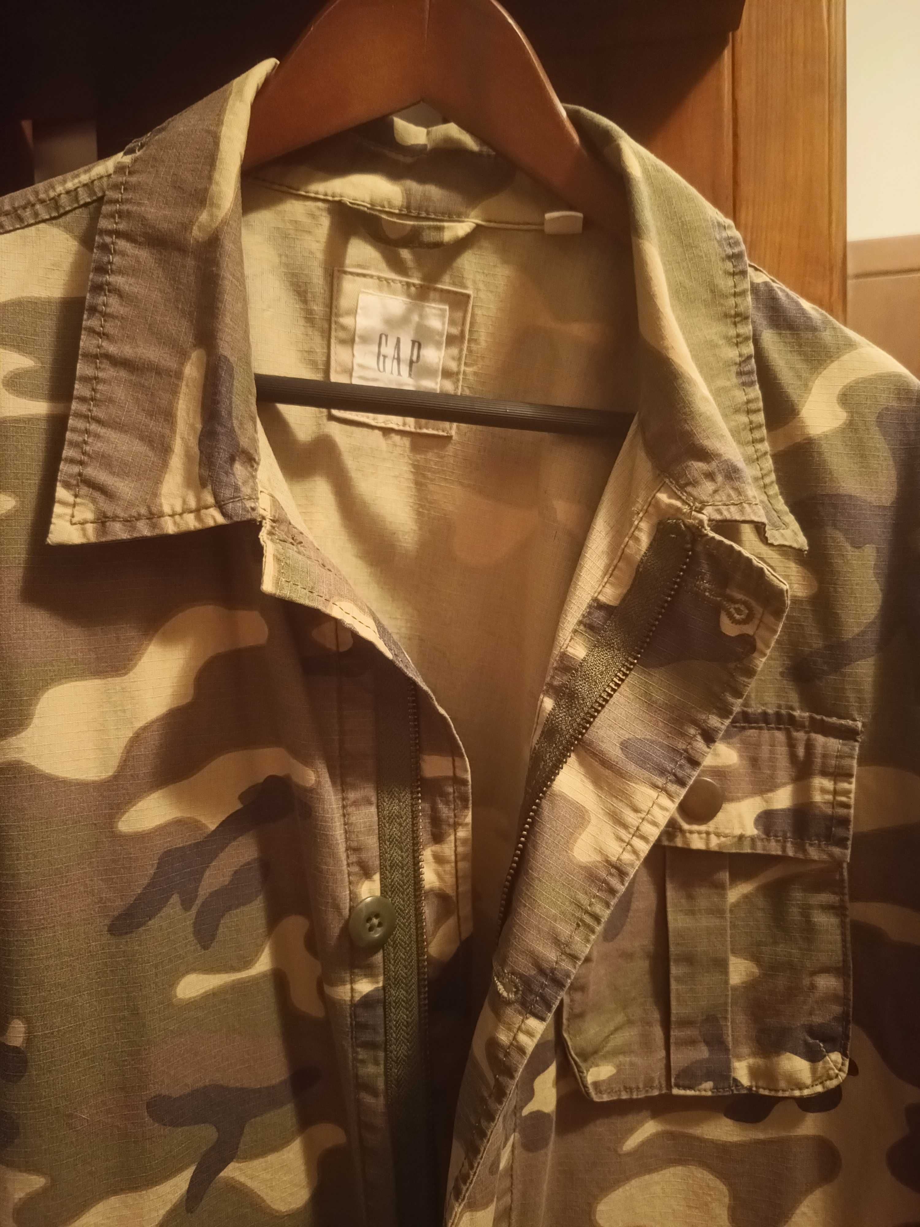 Ново мъжко камуфлажно яке GAP, size L, 100% cotton