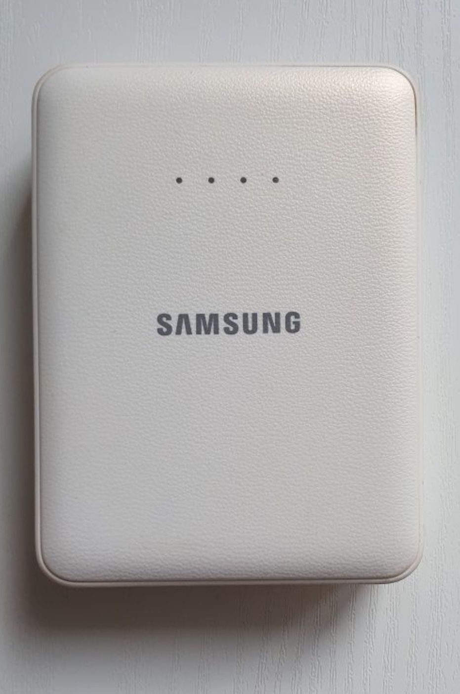 Baterie externa Samsung universala 8400 mAh