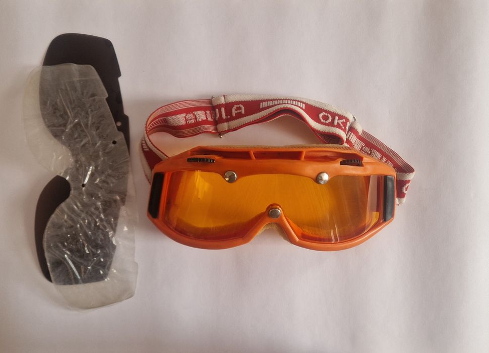 Ochelari de schi Okula
