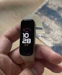 Фитнес брасет Samsung galaxy FIT 2