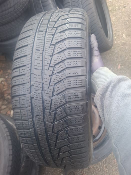 Vand 1 anvelopa 215 60 16 honkook bun de iarna