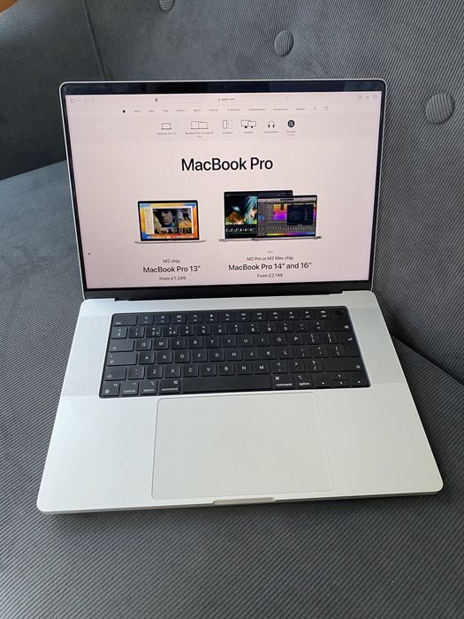 Продавам MacBook Pro 16 M1-Pro