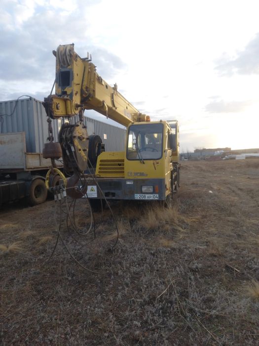 Продам кран XCMG QY16C
