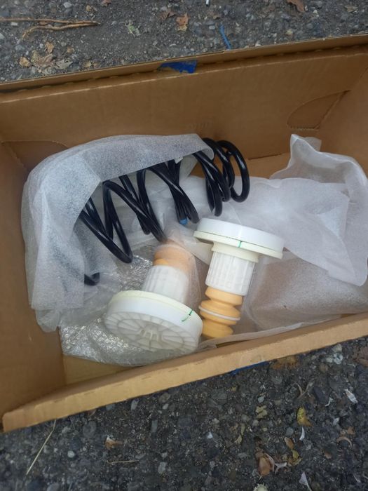 Arcuri Volkswagen Cady 2021 + suport tampoane