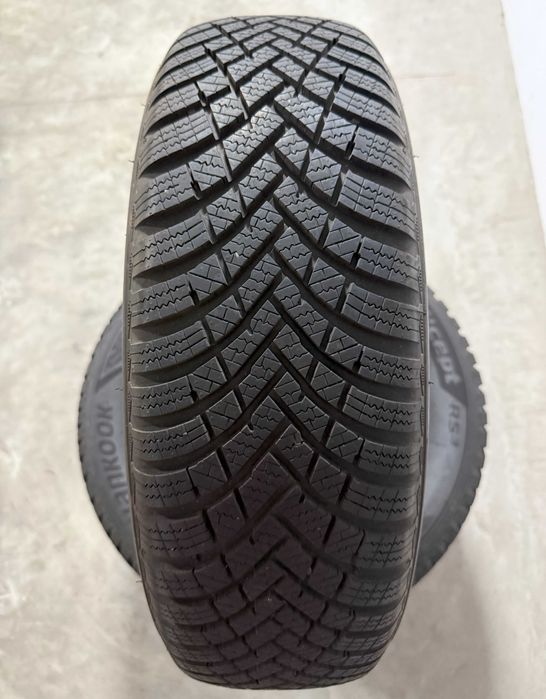 Anvelope iarna Hankook 185/65/15 dot 2023