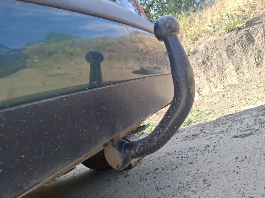Vand carlig +instalație vw passat b5 an 1997