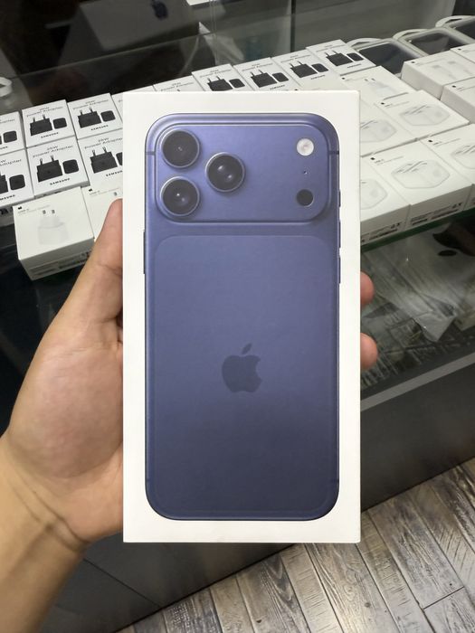 iPhone 17 Pro Max 512gb Blue USA america