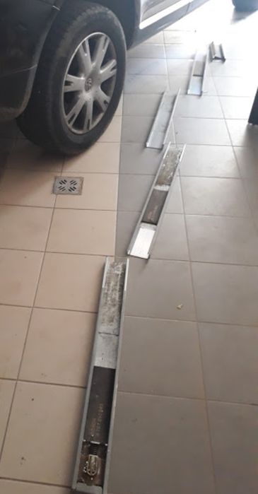 Lant+sina usa garaj Bosch,Armatura bara Touareg,Trager,plasa bagaje