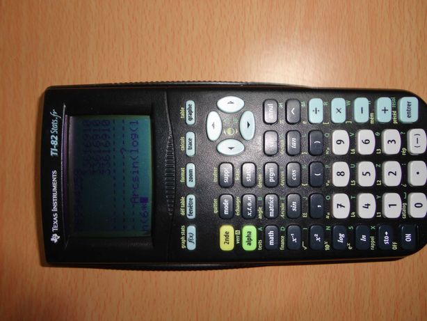 Vand calculator stiintific TEXAS TI-82