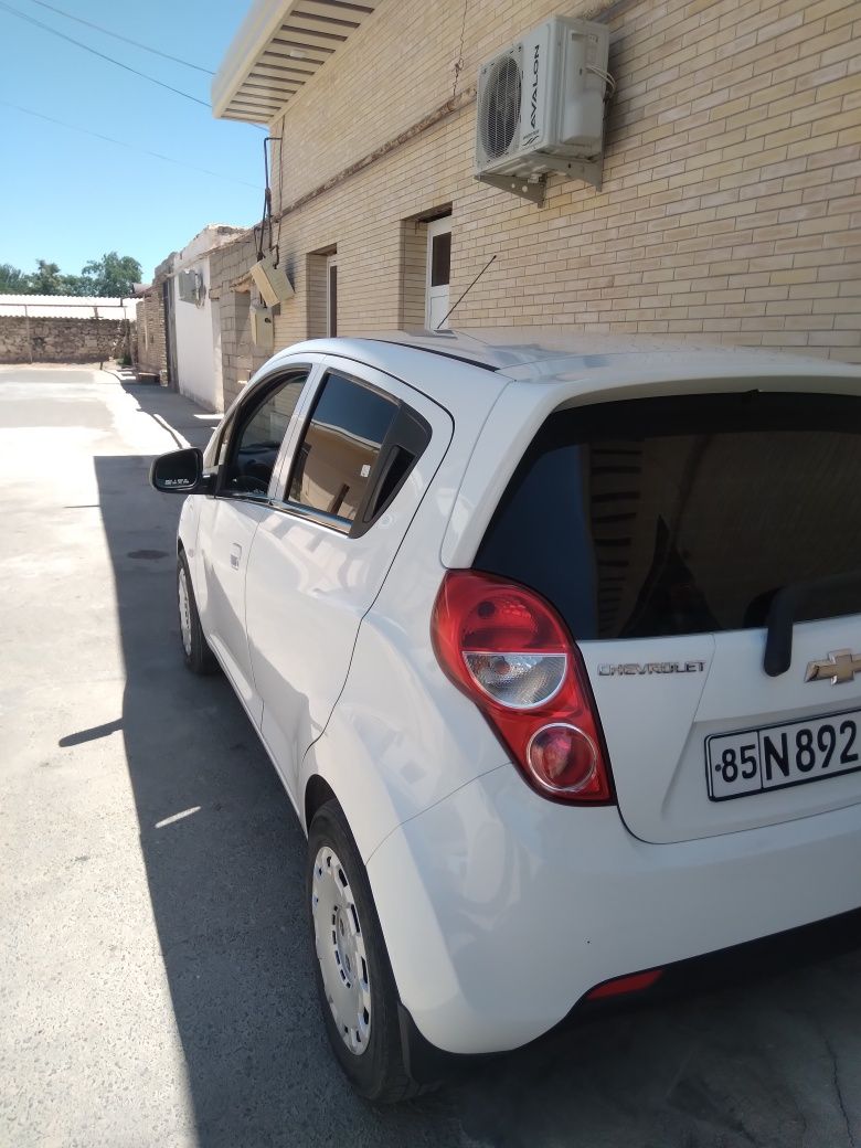 Spark sotiladi yili 2015