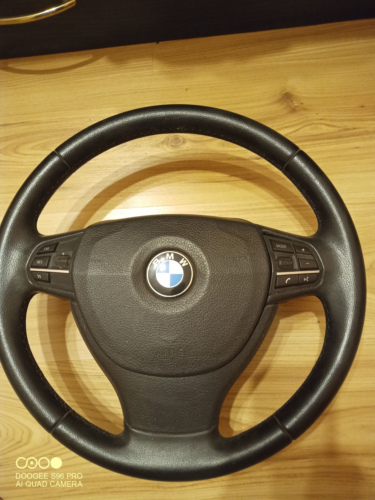 Volan cu airbag BMW seria 5 generație 2014