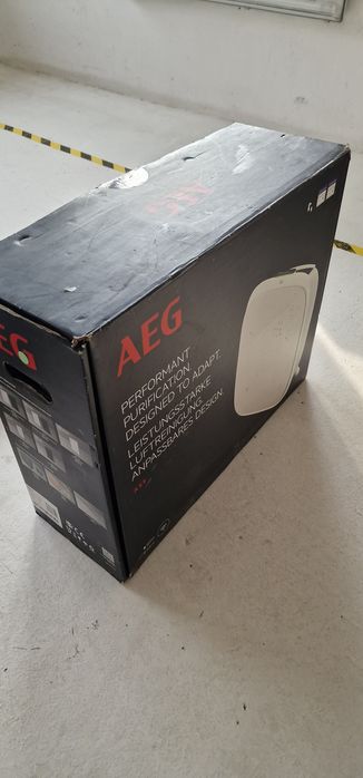 Purificator umidificator de aer