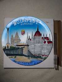 Декоративна чиния от Будапеща