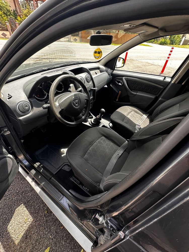 Dacia duster an 2015