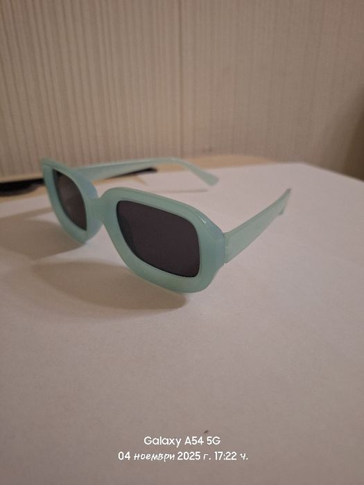 Сини очила за момичета/жени- стилни и модерни