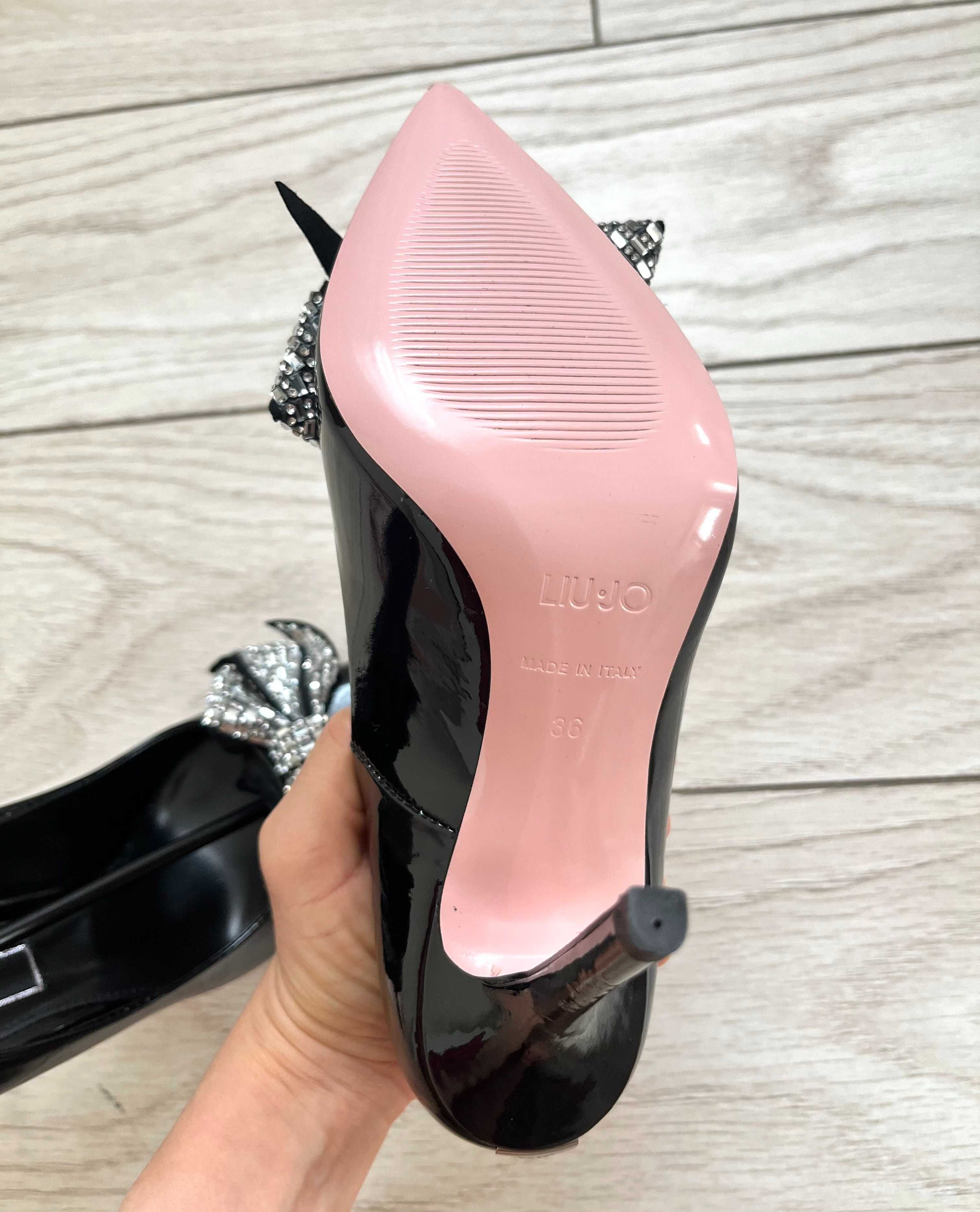 Pantofi trendy negri eleganți Liu Jo