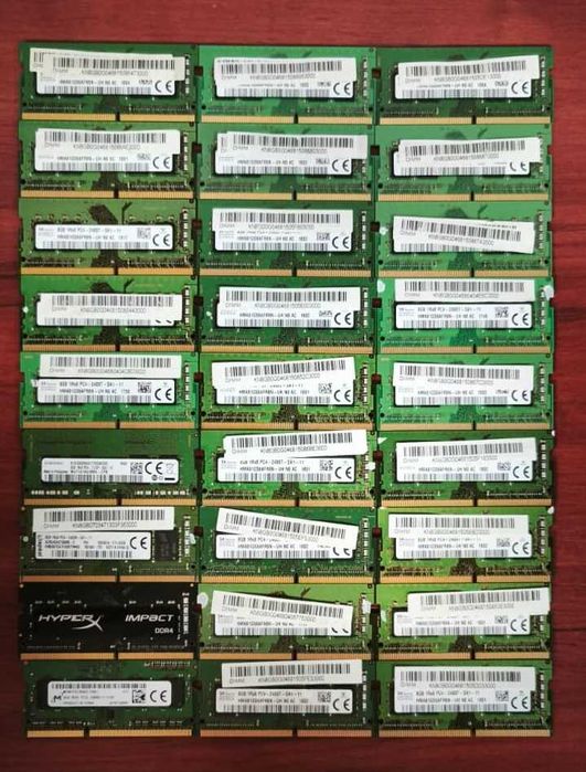 Vînd kit-uri RAM SODIMM DDR4, 2 x 8Gb, 2400MHz, SK Hynix.