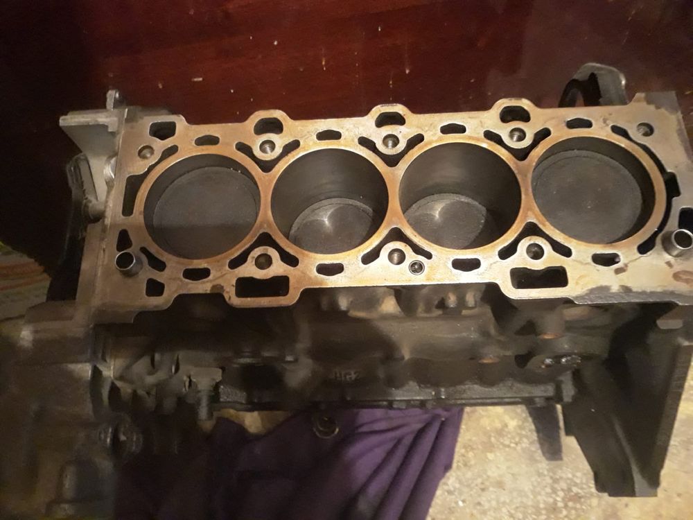 Vand arbore cu pistoane motor