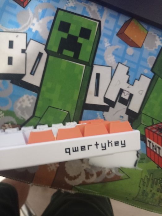 Schimb cu kukrin g4 cititi descrirea !!!