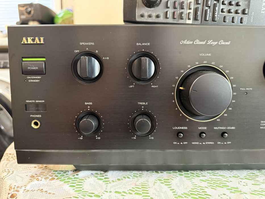 Akai  Акай AM-59 Качествен стерео усилвател