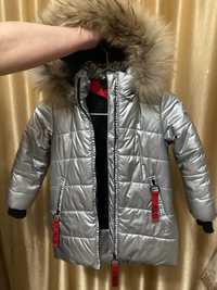 Зимняя куртка для девочки 6-7 лет