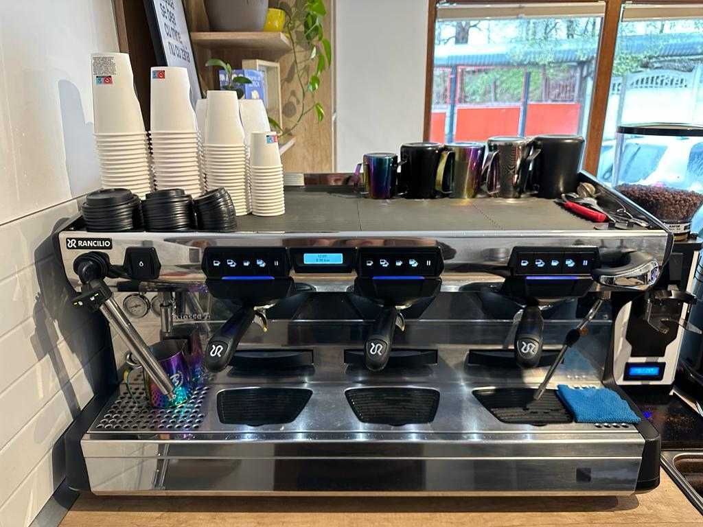 Espressor Profesional Rancilio Classe 7 USB 3 Grupuri