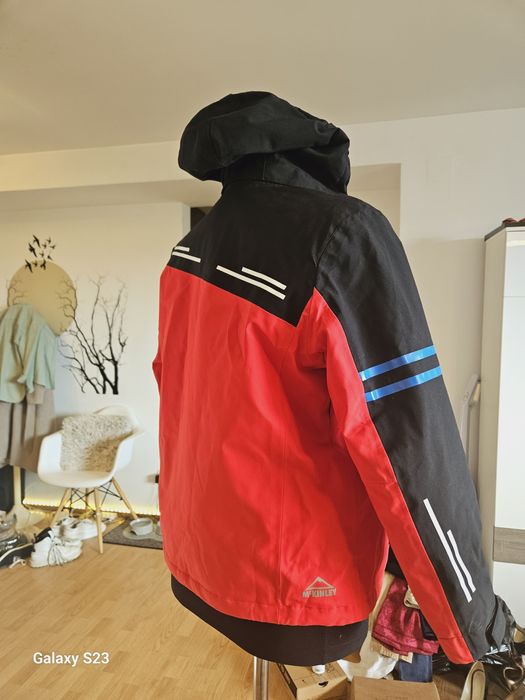 Costum Ski Waterproof .400 lei
