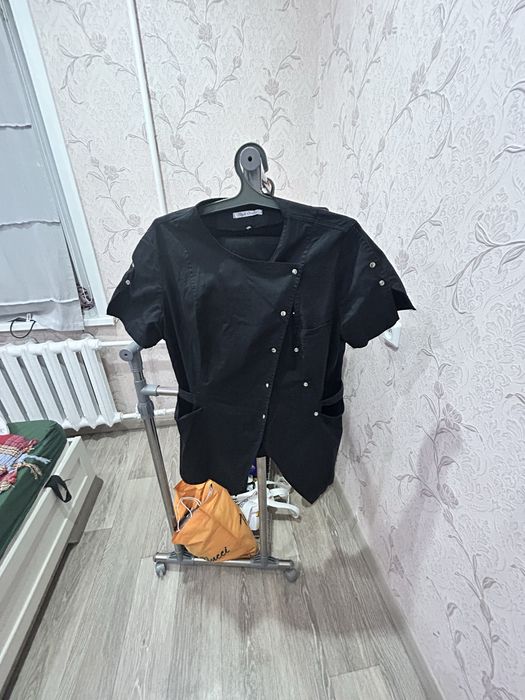 Продам женскую медицинскую пижаму 44-46 р, за 3000