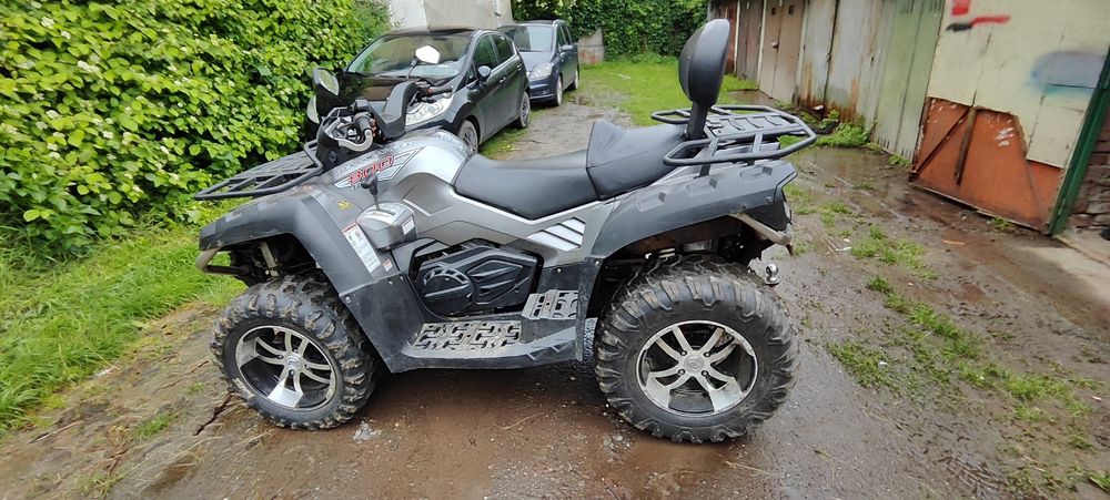 CF Moto X8 800 cm³