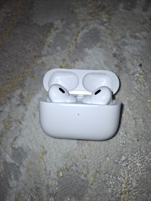 Айрпортс про  все работает почти новый  недель назат покупал люкс каче