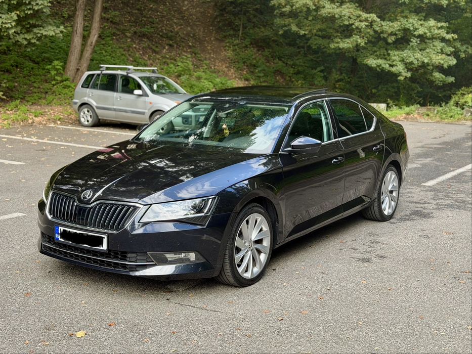 Skoda Superb 2020 dsg extra full panoramic