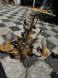 Candelabru antic