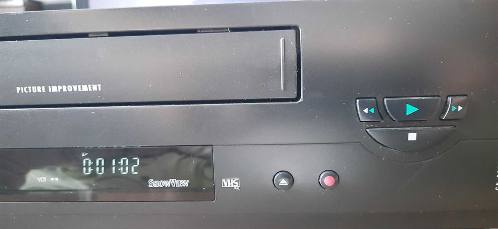 video recorder vhs GRUNDIG