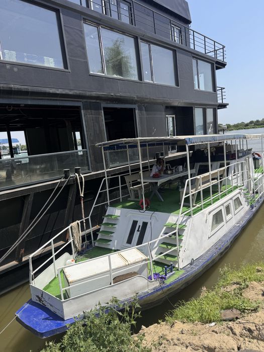 Vand afacere  Vaporas /Ambarcatiune