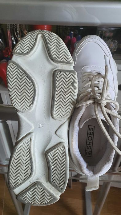 Adidasi albi talpa inalta de la NLY Shoes marimea 36