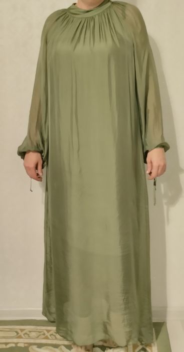 Итальянское оливковое платье