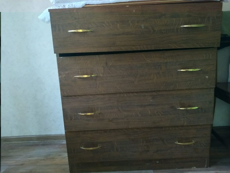 Комод для спальни