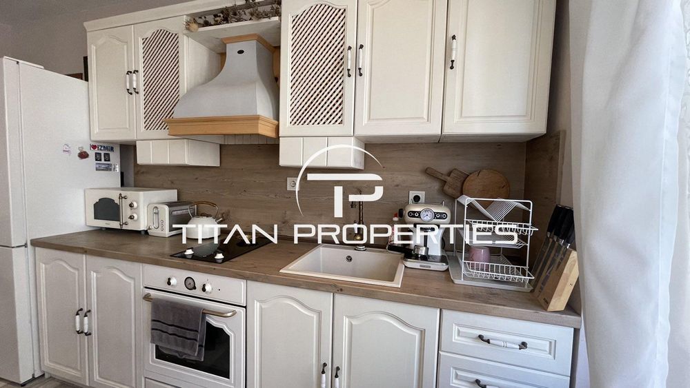 Дава се под наем Двустаен апартамент в Бургас, Сарафово - 76 кв.м за 408 € - Снимка #1