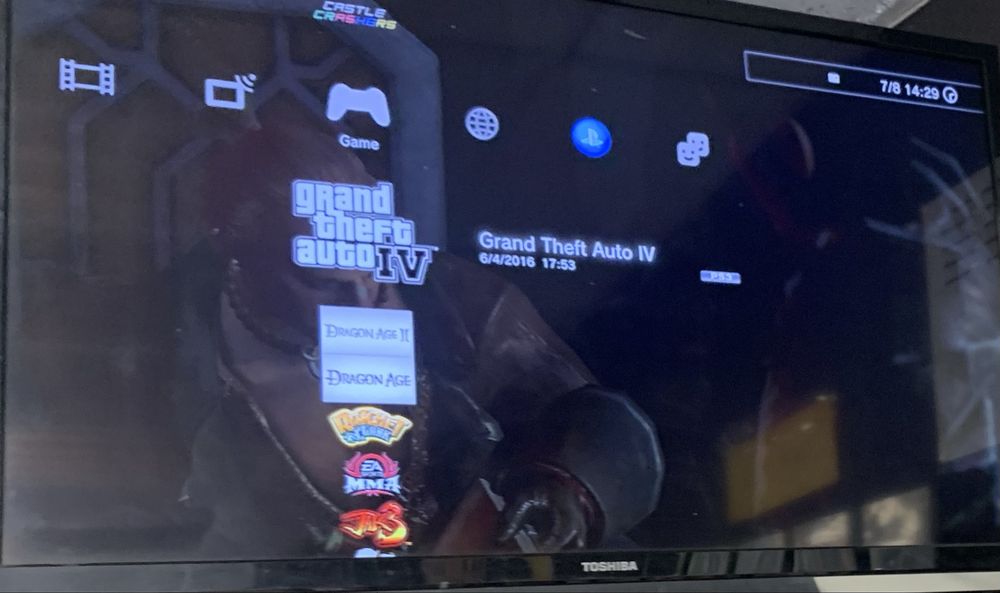 PS3, Playstation 3 super slim  500 GB + 15 игри на профил